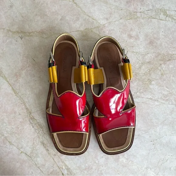 Prada designer red & yellow patent leather block heel sandals - Picture 2 of 8